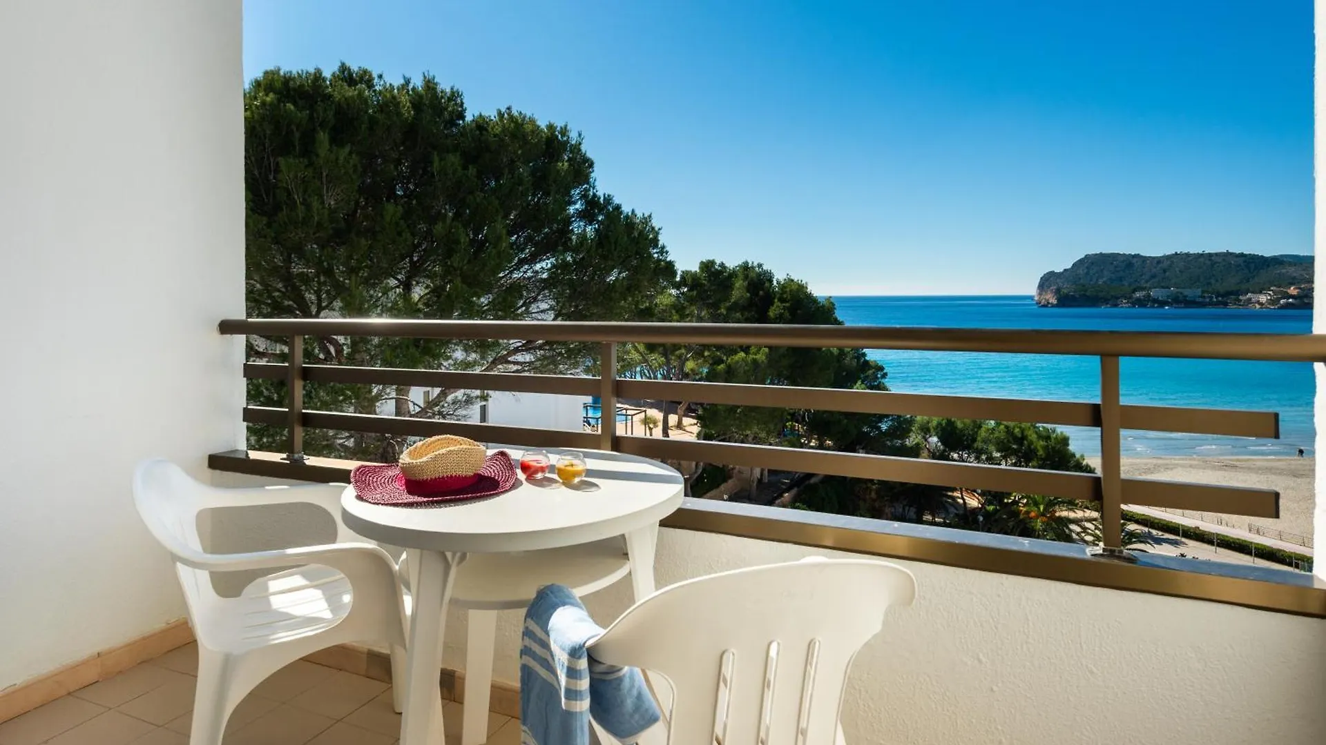 Hotel Vibra Beverly Playa Peguera 4*,